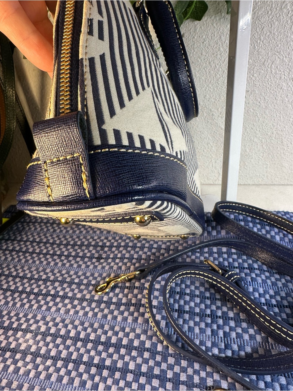 Dooney & Bourke Sailboat Bitsy Crossbody Bag - Navy & Cream Nautical Print - Picture 9 of 16
